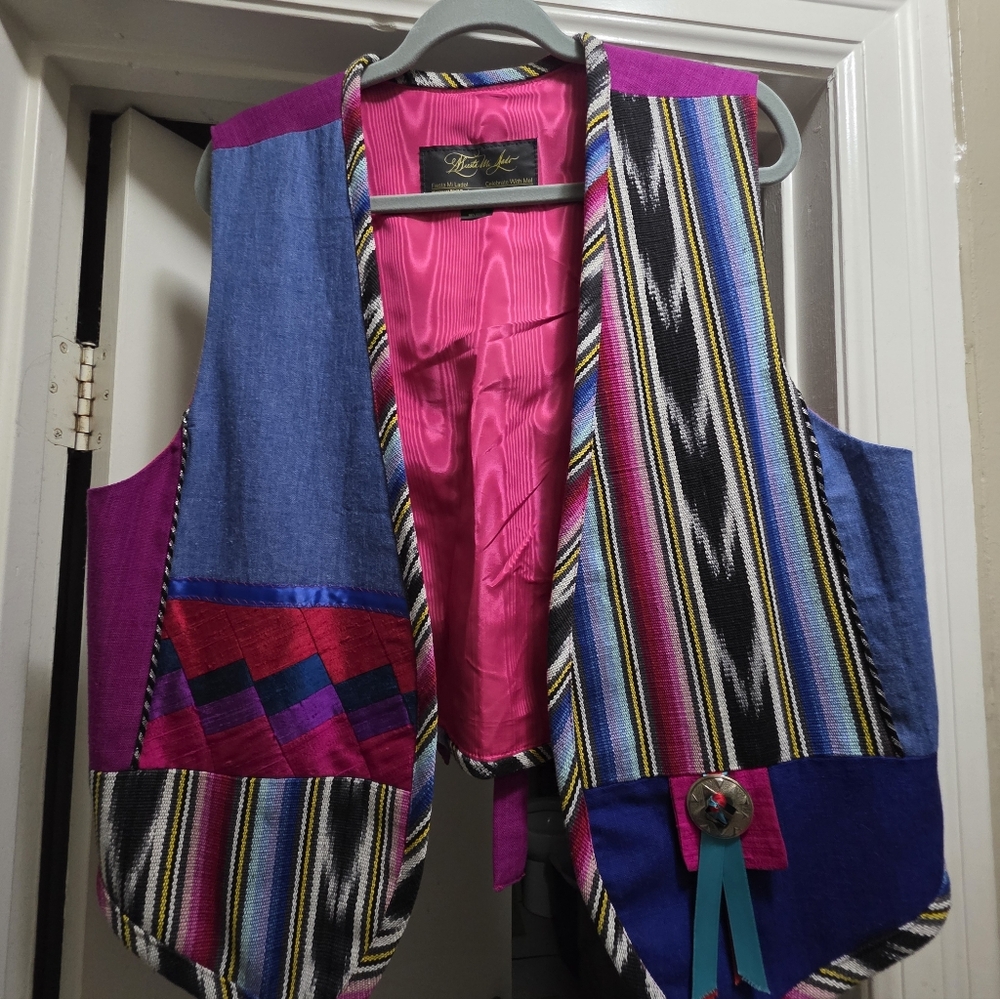Fiesta Mi Lado! Vintage 80s Mexican Patchwork Vest